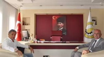 İsmail Ünal Seydişehir Belediye Başkanı Abdulkadir Çat'ı Ziyaret Etti