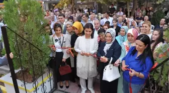 Mardin Valisi ve Belediye Başkanı Taziye Evi ve Kur'an Kursu Açılışına Katıldı