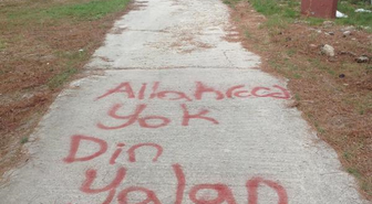 Çerkezköy'de Saldırganlar Mezarlığa Saldırdı
