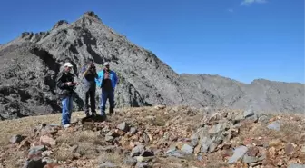 3 Bin Metrede Yalnız Şehitler