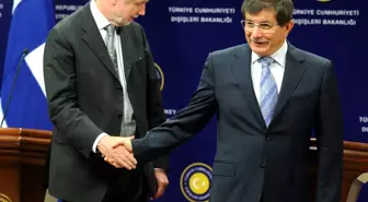 Davutoğlu, Finlandiya Dışişleri Bakanı Tuomioja'yı kabul etti ANKARA