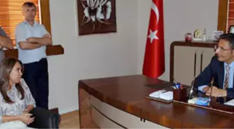 AK Partili Vekilden Milli Eğitim Şube Müdürü'ne Fırça
