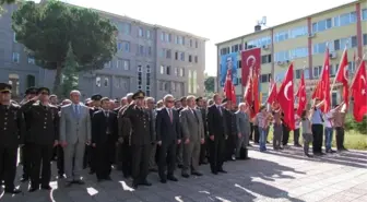 Boyabat'ta Gazilerin Olmadığı Gaziler Günü Töreni