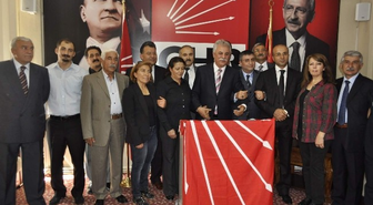CHP'de Devir Teslim Töreni Yapıldı