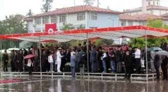 Gaziler Günü Yağmur Altında Kutlandı