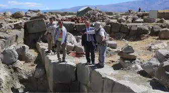 Başkan Sertadım Altıntepe'de İncelemelerde Bulundu