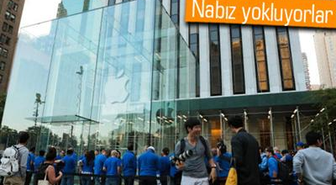 İPhone Kuyruklarında Samsung'dan Casuslar Dolaşıyor