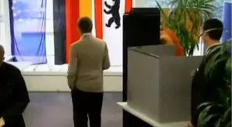 Merkel Ekrandan Açıkladı Tek Başına Hükümeti Kurullarımızda Değerlendireceğiz? Türk Asıllı 10 Aday...