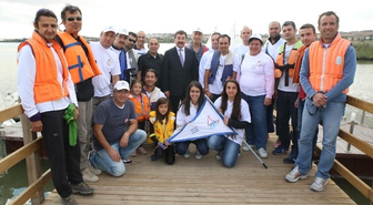 Şenliğe Yelken Açtılar