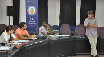 DAÜ'de Warwıck Üniversitesi'nden Yüksek Lisans Diploma İmkanı