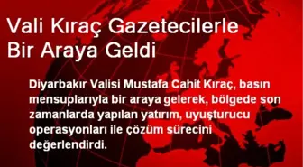 Vali Kıraç Gazetecilerle Bir Araya Geldi