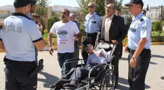 SSPE Hastası Çocuğunu Valiliğe Bırakmak İstedi