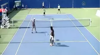 Tenis Barış Fırat ve Melis Bayraktaroğlu yarı finalde PALEMBANG