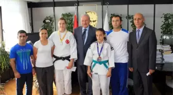 Okay, Başarılı Judocuları Ödüllendirdi