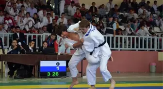 Alaca Belediyesi'nden Judo Turnuvası