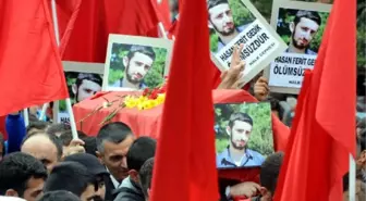 Gülsuyu'da Kullanıldığı İddia Edilen Silahlar Denizden Çıktı