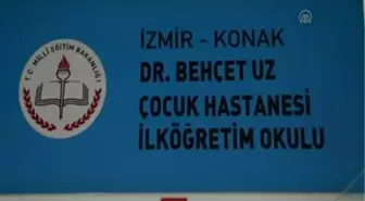 Çocuk hastaların başucundaki öğretmen İZMİR