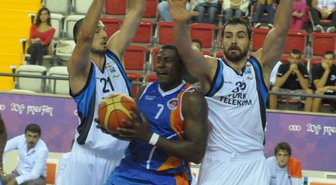 Türk Telekom - Mersin Büyükşehir Belediyespor: 79-75