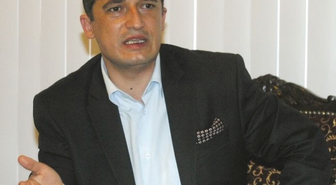 Des Genel Başkanı Avcı: 'Öğretmen Taksicilik, Garsonluk Yapmamalı'