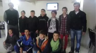 Öğrenciler Kızak Yarışları İçin Erzurum'un Yolunu Tuttu