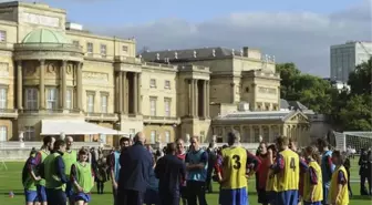 Buckingham Sarayı İlk Kez Futbol Maçına Ev Sahipliği Yaptı