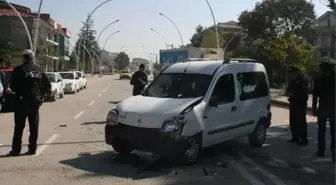 Düzce'de Trafik Kazası: 3 Yaralı