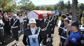 Trafik Şehidi Polis, Gözyaşlarıyla Uğurlandı