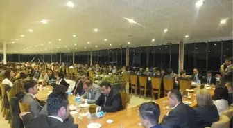 Yeni Atanan Öğretmenlere Tanışma Yemeği Verildi