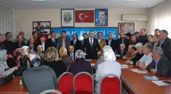 AK Parti Karacabey İlçe Teşkilatı İstifa Etti