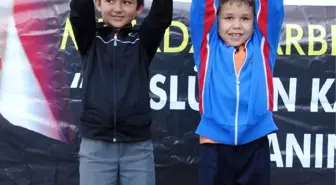 Afyonkarahisar'da Rabia Yürüyüşü