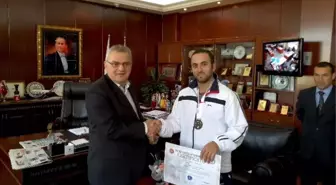 Dağ, Şampiyon Karatecileri Ağırladı