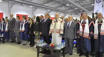 İzmir Üniversitesi 6'Incı Eğitim Yılına Başladı