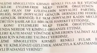 'Kırmızı Renkli Fular Sosyalizm Simgesi' Suçlaması
