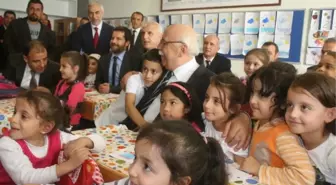 Nabi Avcı'dan Velilere: 'Kılık Kıyafet Kararında Top Sizde'
