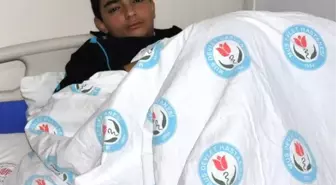 Ortaokul Öğrencisi Raptiye Yuttu