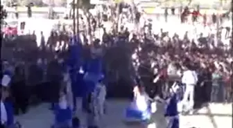 Şanlıurfa'da İndirimli Mağaza Açılışında İzdiham