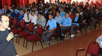 Gaziosmanpaşa'da Bilinçli Sosyal Medya Eğitimleri Başladı