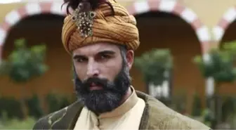 Mehmet Akif Alakurt, Eric Morris'in Etkisinde Kalmış