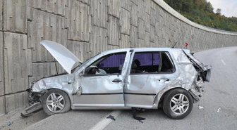 Polis Memurunun Otomobili Devrildi. 2'si Ağır 5 Yaralı