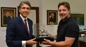 Aktör Russel Crowe İstanbul'da