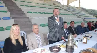 Başkan Doğan, Ak Kadınlarla Bir Araya Geldi