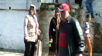 Mezarlık ziyaretine gidenlere ücretsiz fidan