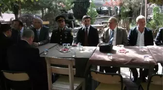 Taraklı'da Bayramlaşma Programı Şehit Mehmet Kocabıyık Parkında Yapıldı