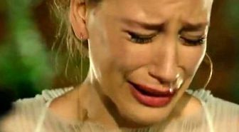 Serenay Sarıkaya Karizmayı Fena Çizdirdi