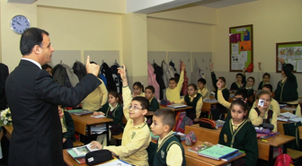 Milli Eğitim Bakanlığı Okullarda 'Sözlüyü' Kaldırdı