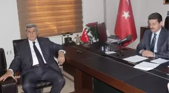 Başkan Karaosmanoğlu Adaylığını Açıkladı