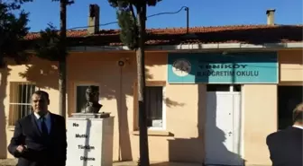 Köprülü, 'Derslik Sıkıntısı Yaşandığının Farkında Mısınız?'