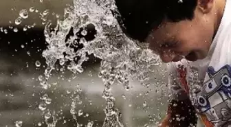 'Su'dan Yansıyanlar Bu Sergide