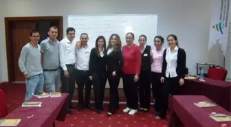 'Gençten Gence İngilizce Kursu' Nun İlk Dersi Başladı