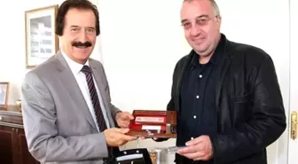 Makedonya Cumhurbaşkanı Danışmanı Dr. Stankovıc, Rektör Kocacık'ı Ziyaret Etti